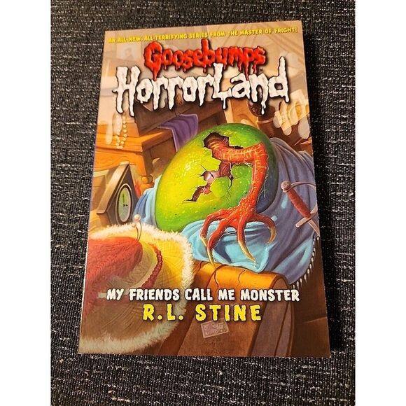 🦋 My Friends Call Me Monster  Goosebumps Horrorland - Picture 1 of 4